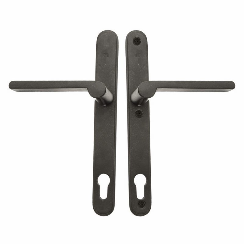 veiligheidsgarnituur veroud.ijzer zwart-1 veiligheidsgarnituur veroud.ijzer zwart-1