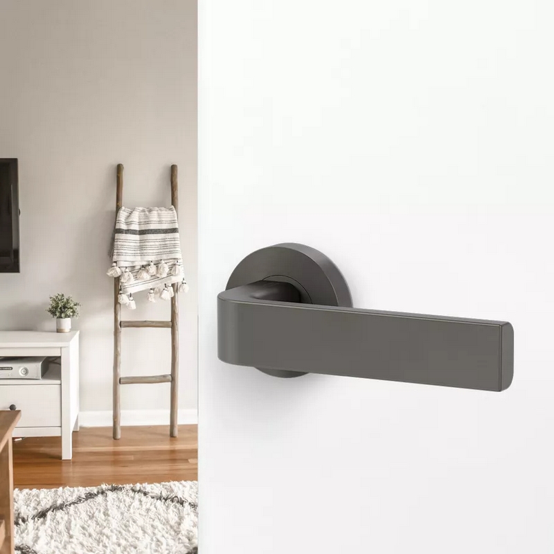 deurkrukgarnituur kasjmirgrijs griffwerk-4 deurkrukgarnituur kasjmirgrijs griffwerk-4